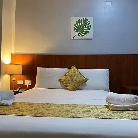 Hotel La Palmera De Oro 타라포토 외부 사진