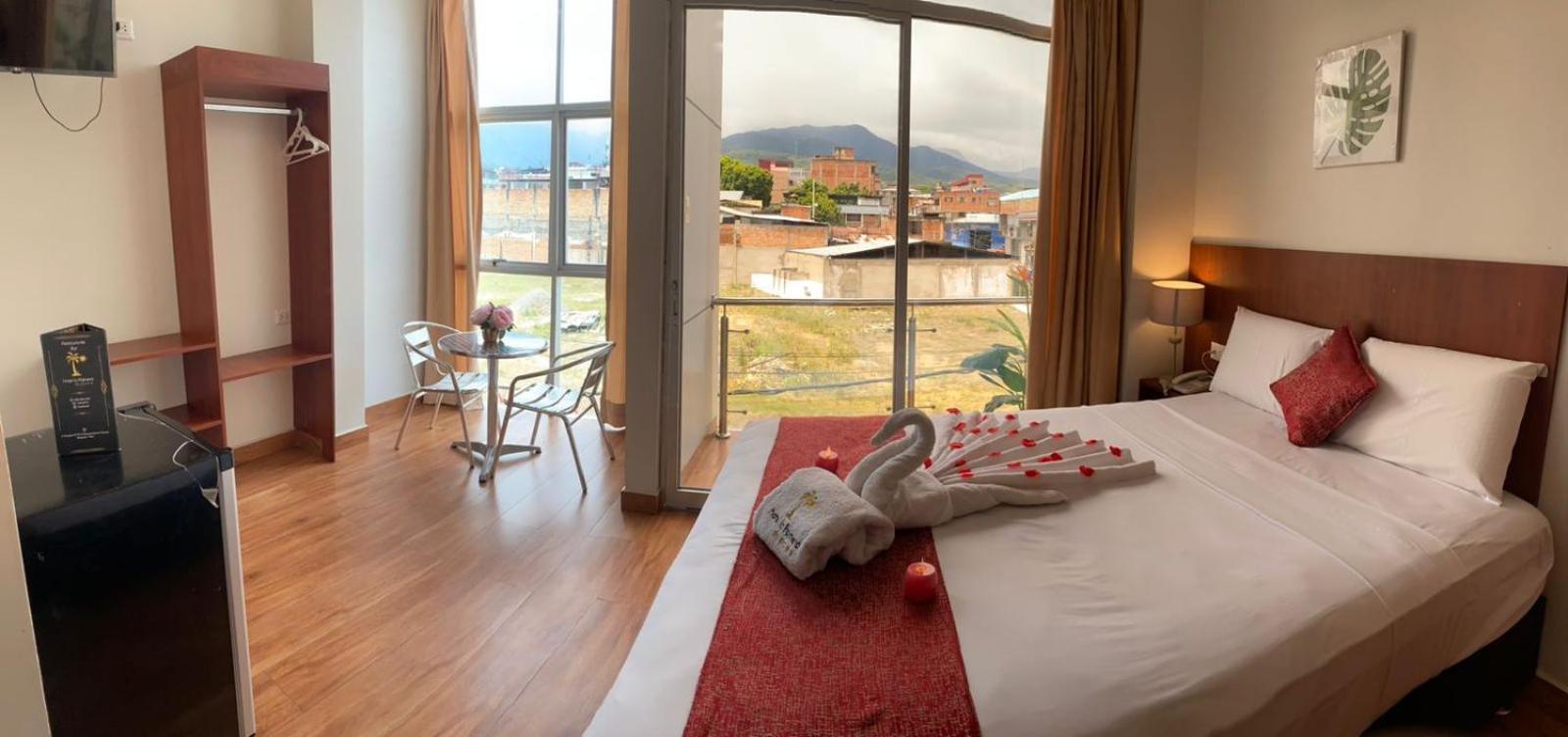 Hotel La Palmera De Oro 타라포토 외부 사진